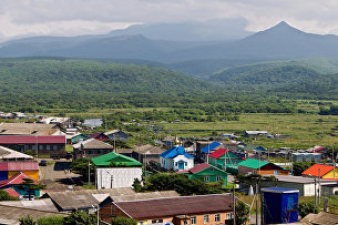 Поселок Курильск на острове Итуруп