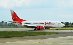 Самолёт Boeing 737-500 авиакомпании "ВИМ-Авиа"