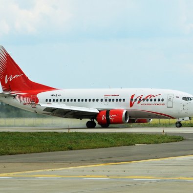 Самолёт Boeing 737-500 авиакомпании "ВИМ-Авиа"