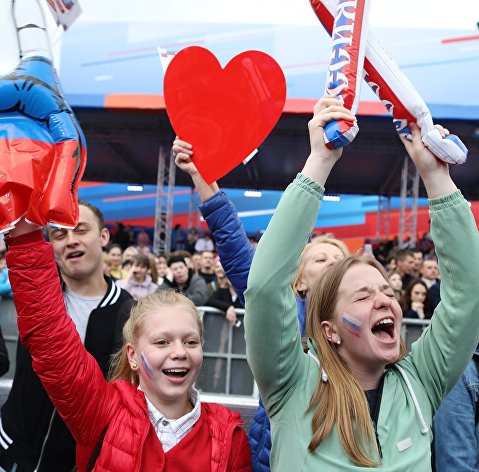 Участники празднования Дня России на Красной площади. 12 июня 2018