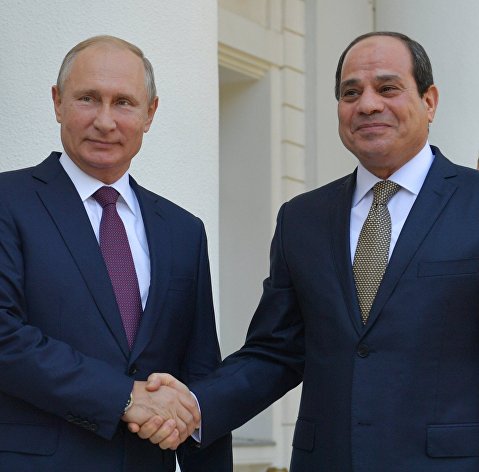 Президент РФ Владимир Путин и президент Арабской Республики Египет Абдель Фаттах ас-Сиси во время встречи. 17 октября 2018