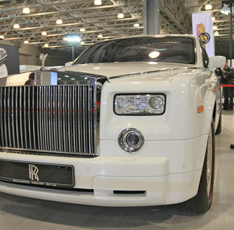 Автомобиль марки "Rolls-Royсe"