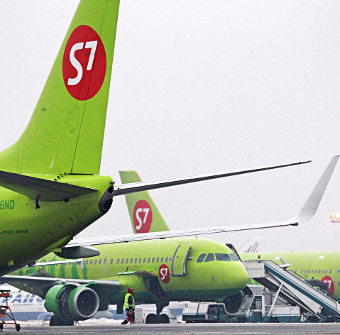 Самолеты Boeing 737-800 авиакомпании S7 Airlines