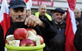 Марш сотен польских фермеров как протест против запрета России на ввоз польских овощей и фруктов