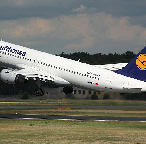 Самолет авиакомпании "Lufthansa"