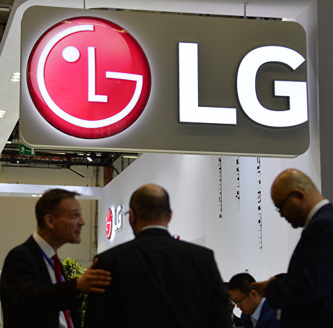 Стенд компании LG на международном автомобильном салоне во Франкфурте