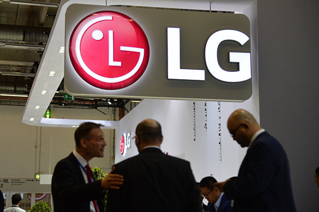 Стенд компании LG на международном автомобильном салоне во Франкфурте