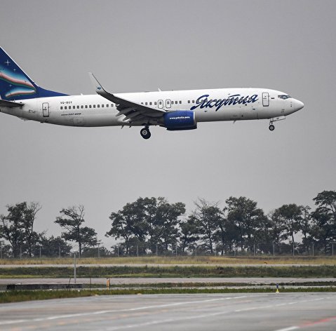 Самолет Boeing 737-800 авиакомпании "Якутия"