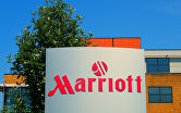 Вывеска отеля Marriott London-Heathrow International Airport