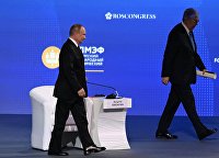 Президент РФ В. Путин принял участие в работе ПМЭФ-2022