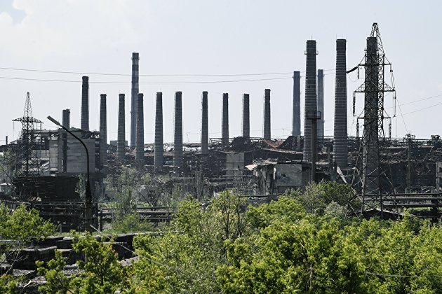 Территория металлургического комбината "Азовсталь" в Мариуполе