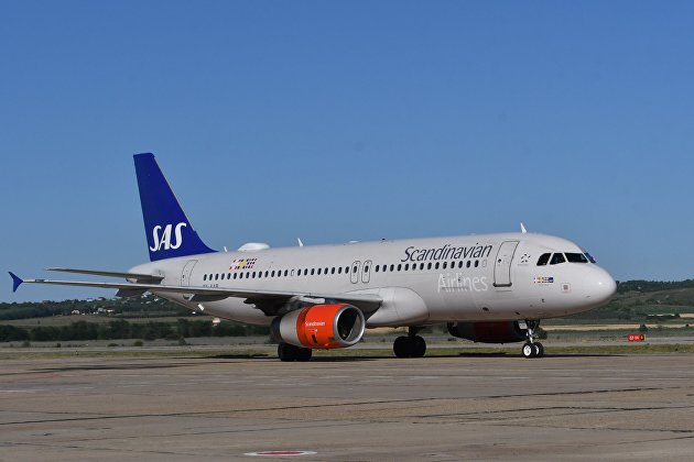 Самолет Scandinavian Airlines (SAS)