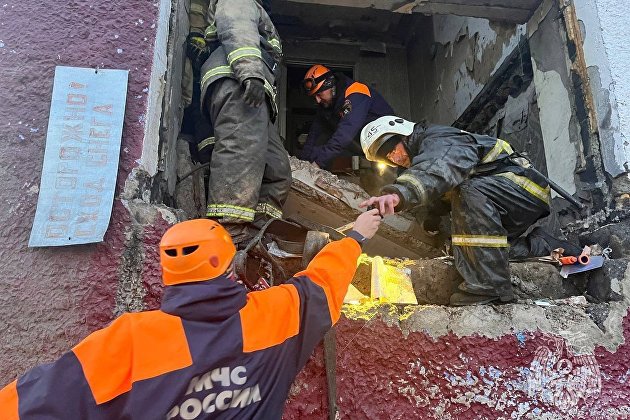 Взрыв газа в жилом доме на Сахалине