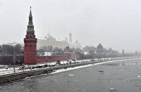 Снег в Москве