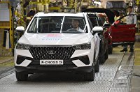 ПМЭФ-2023. Церемония выпуска первого автомобиля LADA X-Cross 5