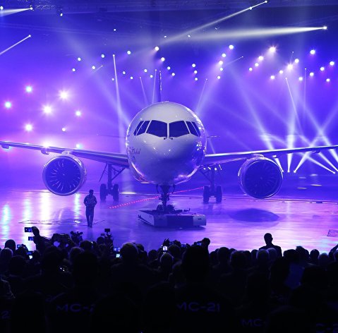 Церемония выкатки магистрального самолета МС-21-300 на Иркутском авиационном заводе корпорации "Иркут"