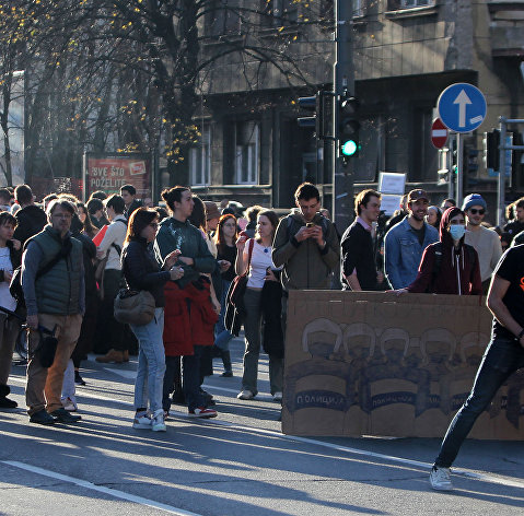 Протесты в Белграде против результатов выборов в Сербии